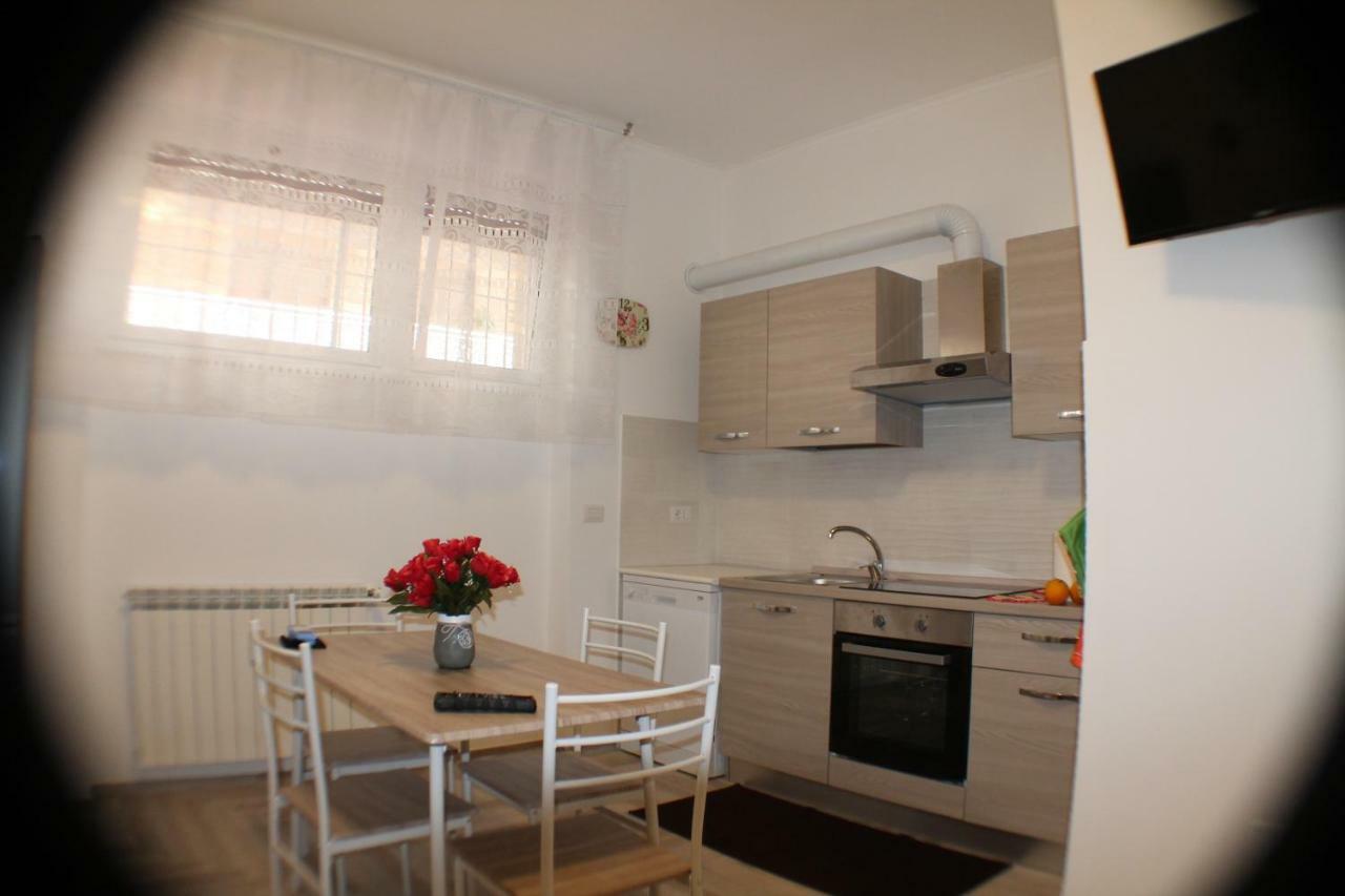 Apartment Per Mare O Centro Storico Di Roma Lido di Ostia
